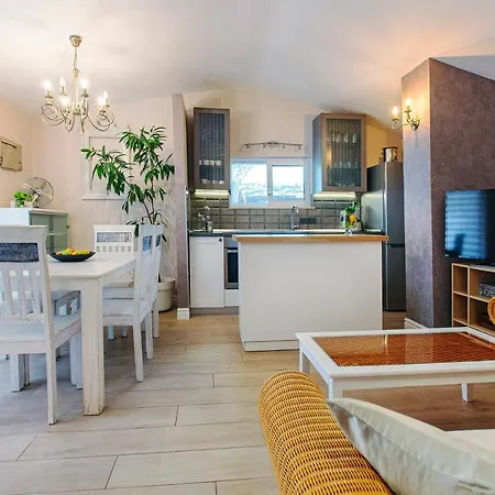 Holiday home Karina - Unique Location With Jacuzzi *